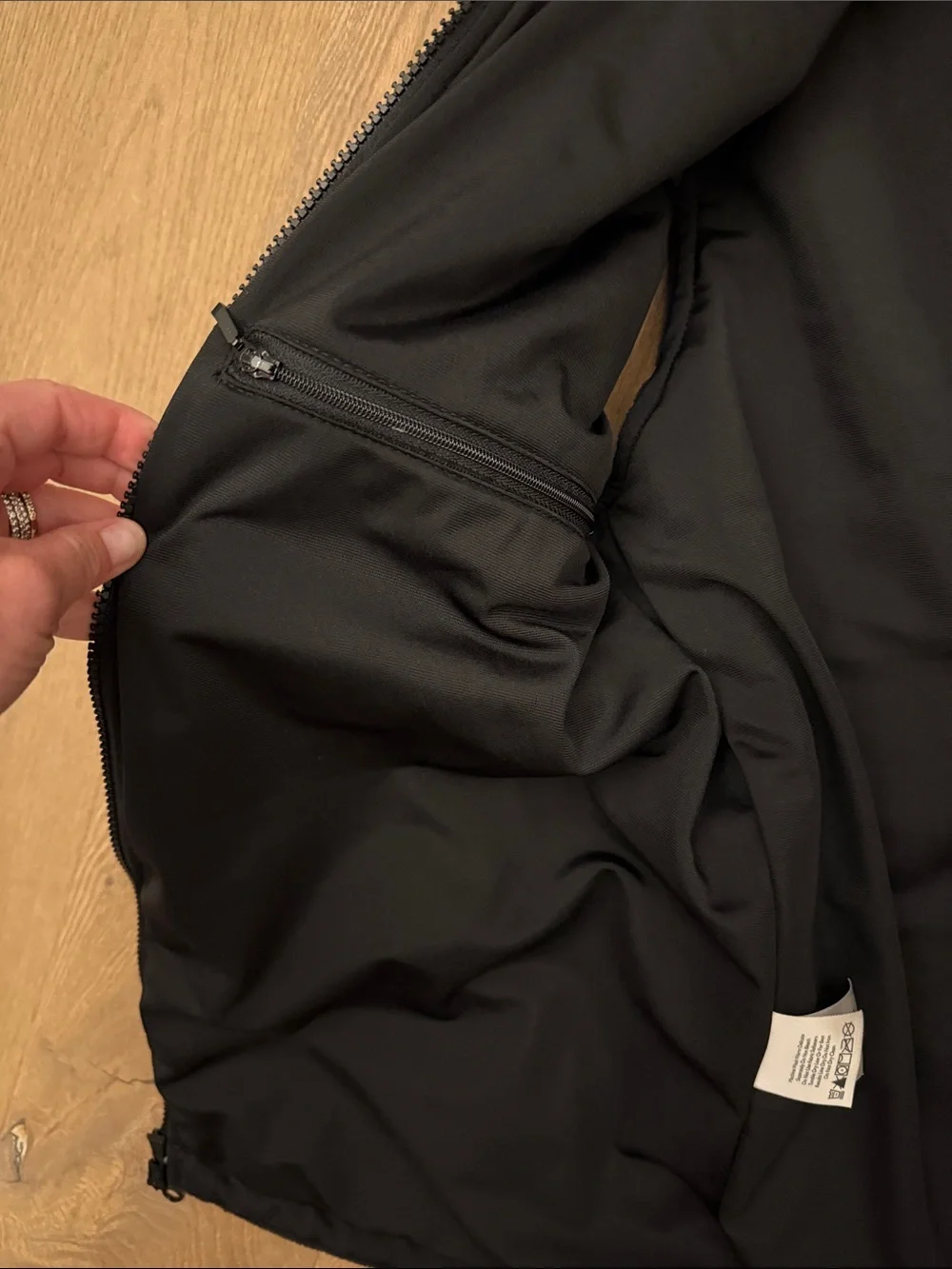 NWOT Eddie Bauer Men's Black Full-Zip Fleece Vest